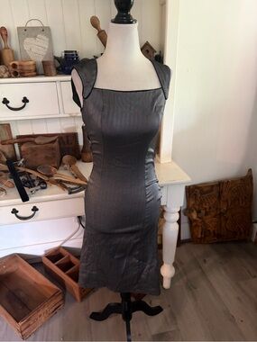 Rinascimento Women's Metallic Gray Square-Neck Sheath Dress
